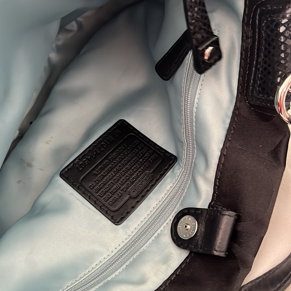 Black Coach purse - Picture 10 of 11